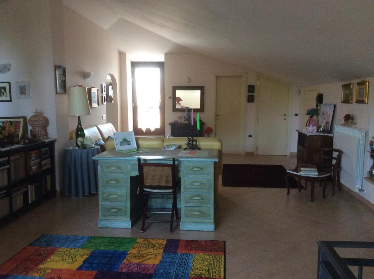 B&B Mikigio Mondavio Exteriér fotografie